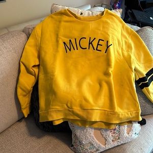 Mickey sweatshirt